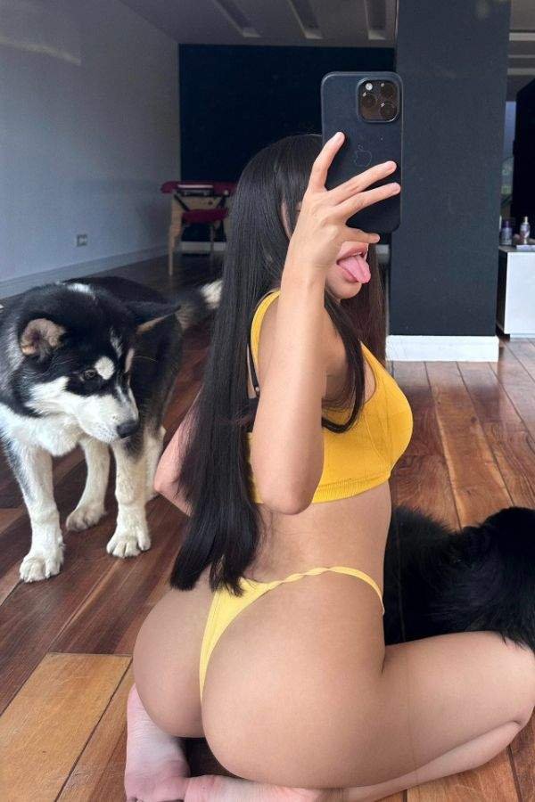 Alessia Monz Onlyfans