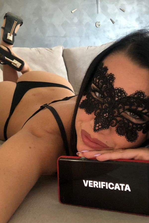 Carlotta Milano Onlyfans
