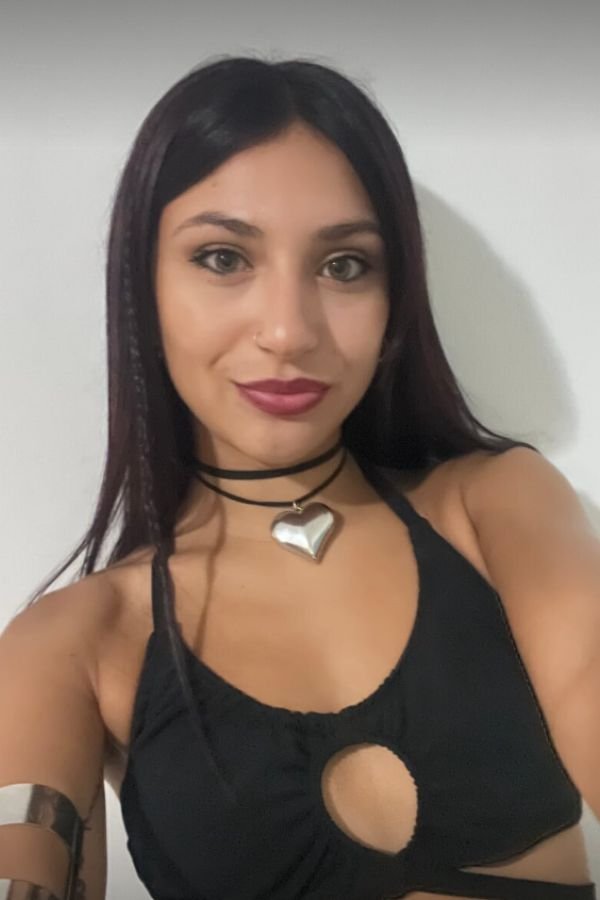 Aria Flores Onlyfans