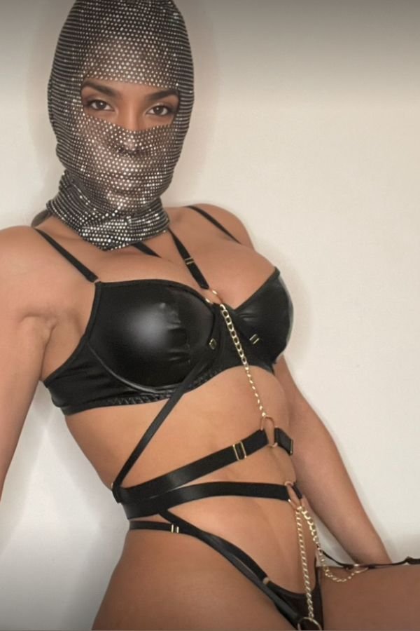 Dominatrix Luccy OnlyFans
