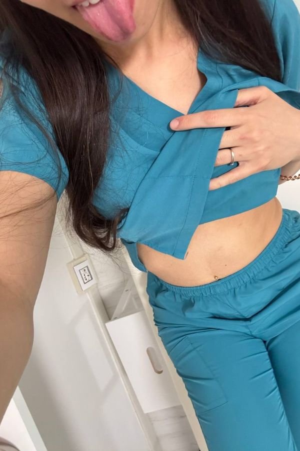 Eva Angeloni OnlyFans